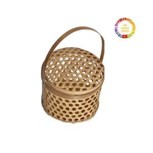 Cesta de almacenamiento de bambú hecha a mano ecológica con diseño hueco perfecto para embalaje de regalos de vacaciones - Product Image 2