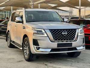 Sièges en cuir pour SUV 4x4 AWD 5 places, conduite à gauche, R18, automatique, toit ouvrant panoramique, caméra arrière 360°, modèle 2021-2022 - Product Image 2