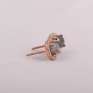 Aretes Pequeños de Oro de 18k Chapados en Oro Rosa al por Mayor, Diseños de Aretes Elegantes para Damas, Diseños para Fiestas de Chicas - Product Image 6