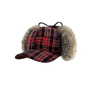 Casquette de baseball en peluche pour femmes, chapeaux en fourrure rétro amusants avec rabat pour les oreilles - Product Image 1