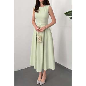 Vestido acampanado con cuello halter color menta - Verde menta - Product Image 4