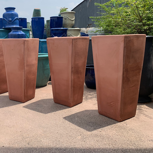 Maceta Rectangular de Cerámica Hecha a Mano con Acabado Esmaltado, Orificio de Drenaje, Ecológica, Duradera, Diseño Clásico para Uso en el Hogar y Jardín - Product Image 5