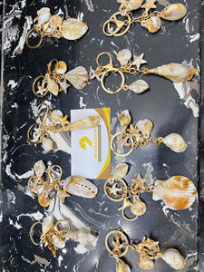 Llavero de Concha Marina Natural, Recuerdo Costero Hecho a Mano para Regalos - Product Image 3