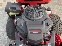 Cortadora de Césped Industrial de Giro Cero Gravely PROWALK 36 de Alta Calidad, Equipo Profesional para Cortar Césped, Lista para Trabajos de Jardinería