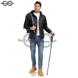 Veste matelassée compressible pour homme Manteau d'hiver léger à capuche et coupe-vent avec isolation recyclée, parfait pour les activités de plein air - Product Image 6