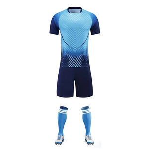 2024 uniformes de football pour hommes conçus sur mesure de haute qualité ensemble de maillots de football à séchage rapide élégant vêtements de football sur mesure pour adultes - Product Image 1