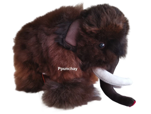 Peluche de Alpaca Mammoth Ppunchay Perú, Suave y Agradable, Adorable - Product Image 1