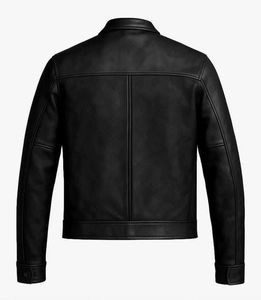 Veste de motard en cuir marron pour homme. C'est une veste de motard en cuir noir pour femme avec des détails matelassés sur les épaules et les manches. - Product Image 4