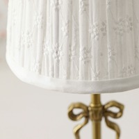 Mini lampe de table à oeillet floral vintage Base d'arc dorée romantique | Décor de chambre à coucher et de vanité