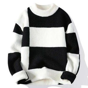 Pull en tricot noir et blanc pour homme - Product Image 6