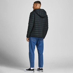 Blouson d'hiver matelassé surdimensionné pour homme de haute qualité, avec logo personnalisé, en tissu bulle, col montant, style urbain, imperméable et écologique - Product Image 2