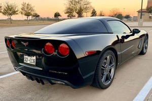 รถคอร์เวทท์คูเป้ที่ใช้งานมาอย่างดี - Product Image 5