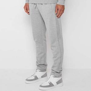 Pantalon de sport pour homme OEM personnalisé de haute qualité, jogging d'extérieur, taille élastique, imperméable, coupe droite, design rayé incurvé, décontracté - Product Image 3