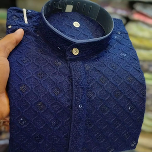 Conjunto Kurta para Hombre de Estilo Real, Traje Tradicional para Bodas con Detalles Bordados, Traje Tradicional Indio para Bodas y Festivales - Product Image 1