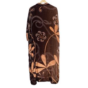 Robe Kimono en soie au design vintage pour femmes Robe de nuit d'été Cadeau de mariée pour les vacances de printemps - Product Image 3