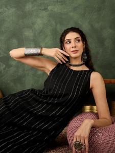 Kurta Informal Ligera de Primera Calidad con Pantalón a Juego para Mujer Disponible a Precio Directo de Fábrica - Product Image 3