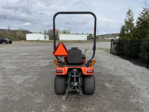Tractor agrícola Kubota BX23S 4WD económico / Tractor subcompacto Kubota BX2370 2015 - Cargador frontal LA243 - Hidrostático - Product Image 4