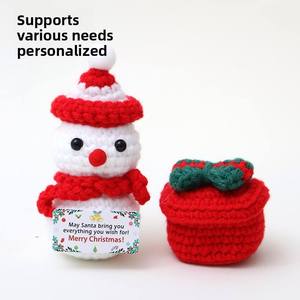Muñecos de Ganchillo Navideños al por Mayor, Renos Tejidos a Crochet y Muñecos de Nieve con Bufandas Pequeñas - Product Image 4
