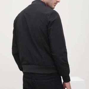 Vente en gros logo personnalisé blouson coupe-vent d'hiver pour hommes grande taille en nylon satin avec col montant pour garçons - Product Image 4