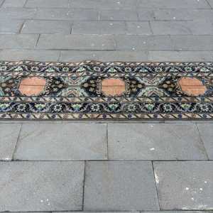 Alfombra Turca Vintage, Alfombra de 2.3x12.7 pies, Alfombra Azul con Estampado Animal - Product Image 4