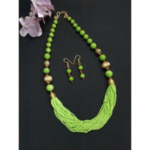 Conjunto de collar y pendientes de cuentas verdes hechas a mano con cuentas de semillas, joyería de declaración étnica, joyería de cuentas tradicional india para mujer - Product Image 2