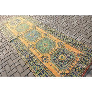 Alfombra Turca Vintage, Alfombra de Lana con Borde Azul de 4.1x11.5 pies - Product Image 4