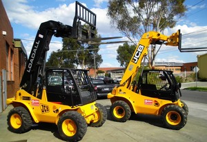 Compre al por mayor el nuevo manipulador telescópico JCB 520-40 de alta eficiencia con motor diésel, capacidad de carga de 300 kg y 3 años de garantía en oferta. - Product Image 4