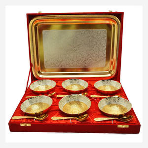 Juego de servicio de metal de latón de fábrica de color plateado con cuatro cuencos, cuatro cucharas y bandeja, la mejor caja de embalaje de color rojo brillante, cuencos reales - Product Image 4