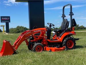 Tractor sobre orugas de rueda Kubota L 4508 40HP Tractor agrícola con bomba de engranajes de Motor de rodamiento para granjas - Product Image 2
