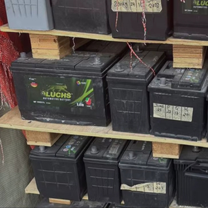 Déchets de batteries au plomb entièrement déchargées, métaux lourds usagés - Product Image 1