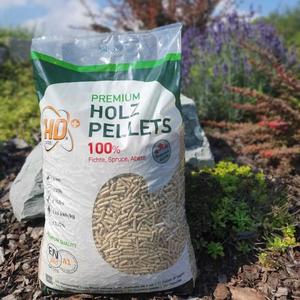 Pellets de madera premium ENplus A1 para sistemas de calefacción |   Ceniza con 0.28% de Humedad, 10% de Densidad, 600-800kg/m³ |   Entrega Rápida Disponible - Product Image 1