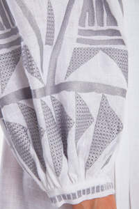 Vestido largo bordado ucraniano más vendido para mujer elegante longitud media con mangas abullonadas diseño tejido de cintura Natural - Product Image 5