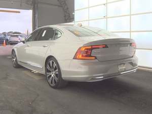 Limpio seminuevo 2021 Vol-vo - Product Image 6