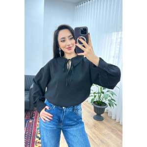 Blusa Elegante de Viscosa para Mujer, Cuello con Lazo, Color Negro, Corte Holgado para Oficina y Uso Diario - Product Image 3