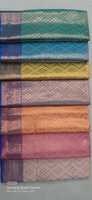 Sari en soie brodée Conifer Vibrant |   Sari de mariage vintage en Katan Banarasi lourd |   Sari de mariée Kanjivaram à contraste lumineux