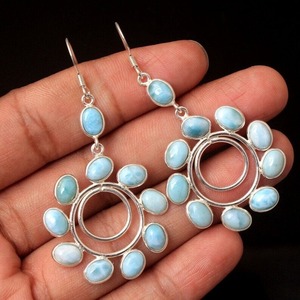 Pendientes de Plata de Ley 925 de la Mejor Calidad, Chapados en Oro, con Piedra Preciosa Larimar, Diseño Moderno para Mujer, Joyería para Fiestas - Product Image 2