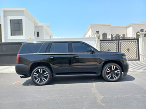 Tahoe 2019, 6 Cilindros, Diésel, GCC, Usado, Tracción en las Cuatro Ruedas, Asientos de Cuero, Control de Crucero Adaptativo, Emisión Euro 6, Volante a la Izquierda, R16, Luces - Product Image 2