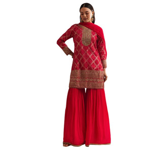 Venta al por mayor rojo Bandhani Zari Kurta Jacquard Sharara con gasa Dupatta para fiesta festiva boda recepción y pedidos personalizados - Product Image 3