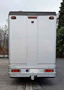 Motor USADO, Caja de Cambios Automática, Tracción en las Cuatro Ruedas, Volante a la Izquierda, Asientos de Cuero, Neumáticos R18, Aire Acondicionado Híbrido, 4-6 Personas, Aluminio - Product Image 5