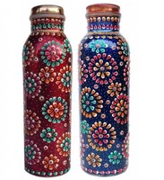 Meilleure qualité 100% bouteille d'eau en cuivre pur étanche Antique martelé derniers avantages ayurvédiques vente directe prix bon marché