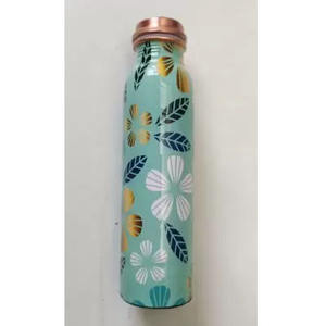 Nuevo precio de fábrica hecho a mano indio 2L botella de agua de cobre puro para gimnasio Yoga New Look diseño impreso al por mayor - Product Image 6