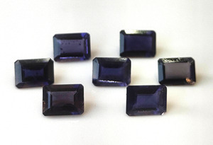 Pierre précieuse en vrac à facettes taillées en octogone d'iolite naturelle en gros 3x5mm-7x9mm bleu pour la fabrication de bijoux - Product Image 5