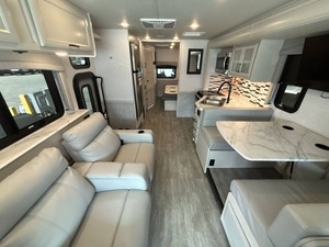 Remolque de Campamento Usado F-l-e-e-t-w-o-o-d F-l-a-i-r 28A 2024 en Venta para Camping y Viajes - Product Image 6