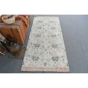 พรมตุรกีขนาด 2.9x6.2 ฟุต, พรมวินเทจ, พรมสีเทาขาวไล่เฉด - Product Image 1