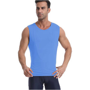 Venta al por mayor de los hombres Body-Fit Tanktop Regular Cut Gym Wear con alta y de primera calidad 100% Poliéster - Product Image 1