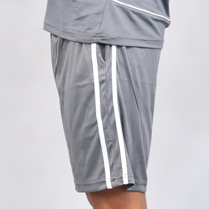 Short en maille de polyester pour homme-Short de gym et de course de haute qualité avec options personnalisables - Product Image 5