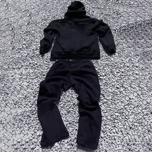 Sudadera con Capucha y Pantalones Deportivos Personalizados con Logotipo Estampado por Transferencia Térmica, Estilo Vintage, para Fitness, Deportes, Ropa Urbana, con Cordón Ajustable para Hombre - Product Image 3