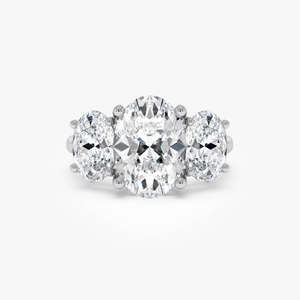 Magnifique bague de fiançailles artisanale à trois pierres ovales en diamant de laboratoire 5,15 carats E-F VS en or 14 carats, cadeau d'anniversaire de mariage - Product Image 1