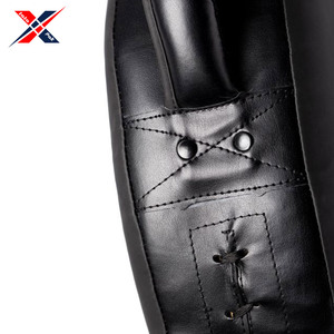 Escudo de boxeo de calidad superior 2025 hecho con material de cuero genuino La mayoría de la demanda en todo el mundo Pakistán Los mejores productos - Product Image 3