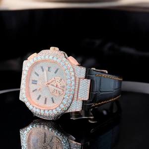 Vente flash - Montre unisexe de luxe en acier inoxydable avec cristal saphir VVS Moissanite, collection Hip Hop, automatique, résistante à l'eau, avec charme - Product Image 1